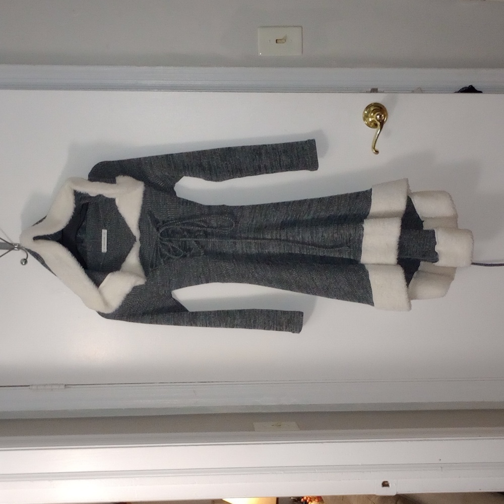 Dressfo gray dress size M